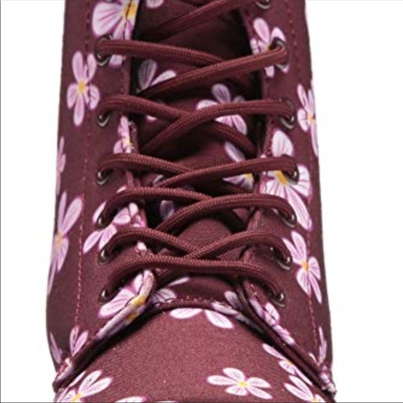 Dr. Martens | Page 8 Eye Meadow Cherry Boots Sz 5 - Picture 6 of 13